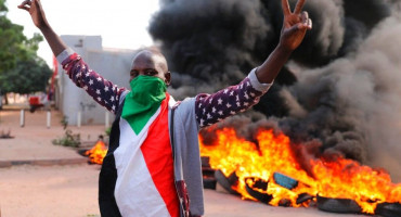 DRŽAVNI UDAR U SUDANU Nepoznate snage uhitile ministre i državne čelnike