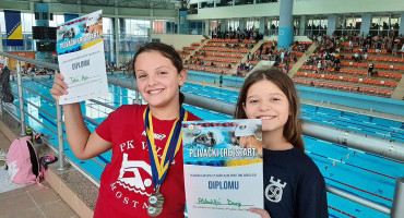Plivačice Veleža ostvarile ciljeve, a 'pokupile' su i dvije medalje