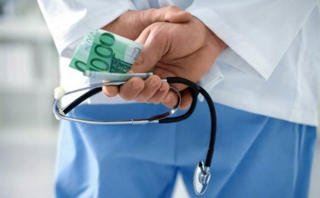 Oko 80 posto građana u BiH daje mito liječnicima