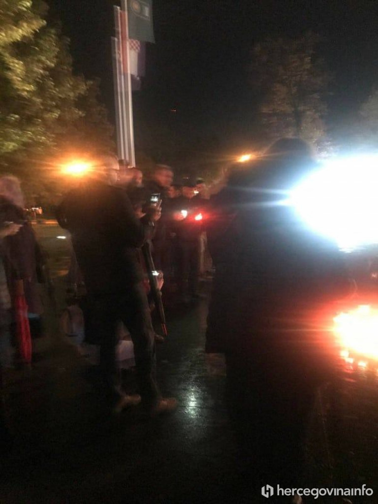 Prosvjed covid mjere