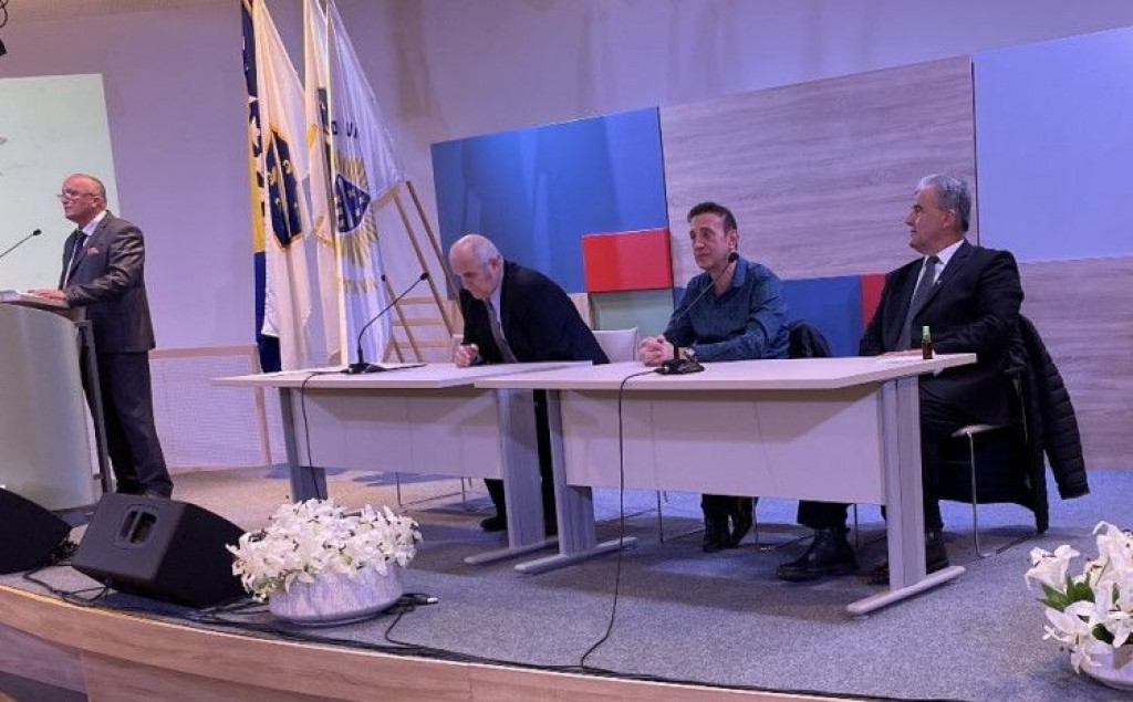 DAYTON I ANTIDAYTON Akademici, generali i branitelji zazivaju povratak i proglašenje Republike Bosne i Hercegovine