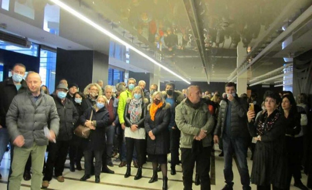 SDA uhljebi u Elektroprivredi primaju 2000 maraka i prosvjeduju protiv rudara