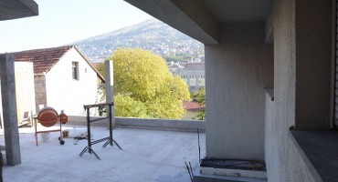 USRED MOSTARA Kovači traže uklanjanje bespravne terase, kojom im je susjed htio pretvoriti stan u tunel
