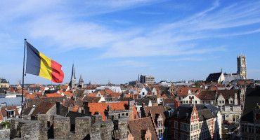 9 OD 10 GRAĐANA CIJEPLJENO Većina Belgijaca mora raditi 4 dana od kuće, u državi preko 10.000 slučajeva dnevno