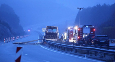 ZAPADNA BUGARSKA Zapalio se autobus na autocesti, poginulo preko 40 Makedonaca