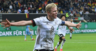 MLADA NJEMAČKA ZVIJEZDA 'Imao sam propuštene pozive, mislio sam da su vodoinstalateri, a javio mi se izbornik Flick'