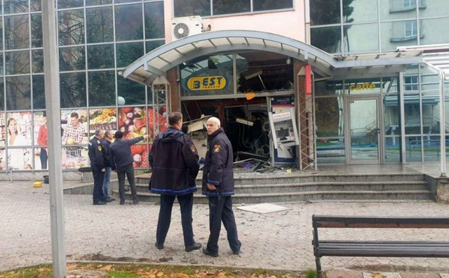 SREDIŠNJA BOSNA U eksploziji raznesena dva bankomata