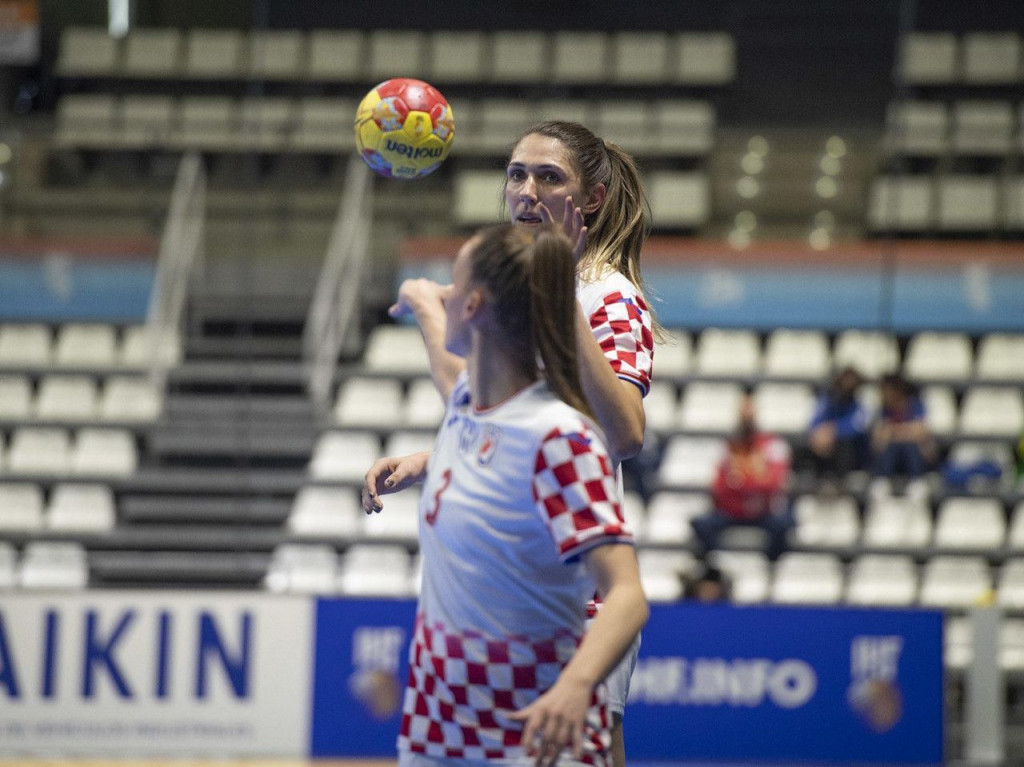ŠOK ZA 'KRALJICE ŠOKA' Hrvatska poražena na otvaranju Svjetskog prvenstva