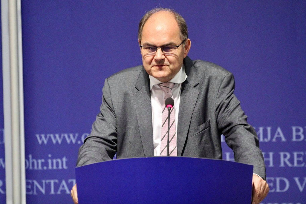 PREUZMITE ODGOVORNOST Christian Schmidt uputio pismo Parlamentu BiH