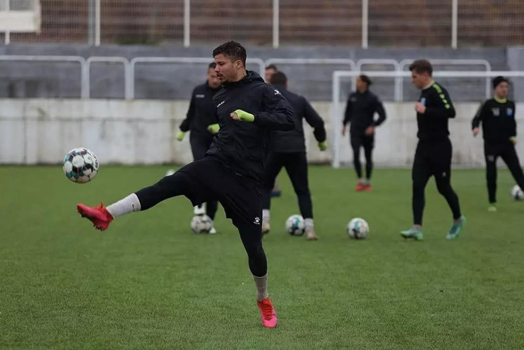 KRENULO SLAGANJE ZA PROLJEĆE Velež dovodi Brazilca Santosa, a pregovara s bivšim vratarem reprezentacije BiH