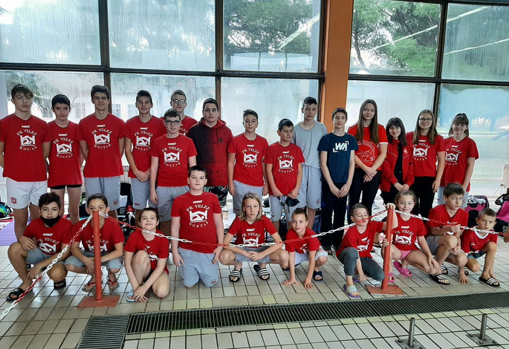 PLIVAČI VELEŽA Na domaćem terenu osvojili 20 medalja