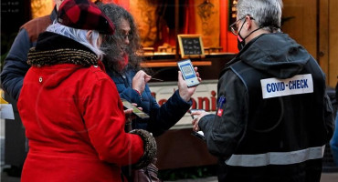 ZARADILI MILIJUNE Hrvat, Iračanin Srbi, Švicarci krivotvorili covid potvrde