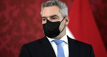 OPET NOVI KANCELAR Karl Nehammer - najvažniji čovjek Austrije nakon iznenadnih promjena