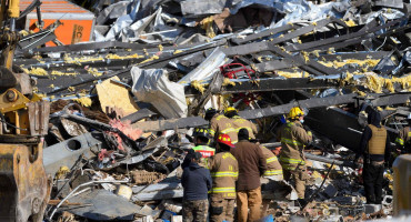 STANJE VELIKE KATASTROFE Najrazorniji tornado u povijesti Sjedinjenih Američkih Država