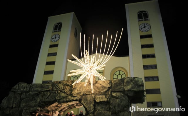 Doček Nove godine u Međugorju: Tisuće ljudi će ući u 2026. godinu potpuno drugačijom proslavom