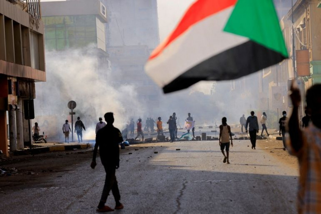 SUDAN U glavnom gradu Kartumu sedam mrtvih u gušenja prosvjeda protiv državnog udara