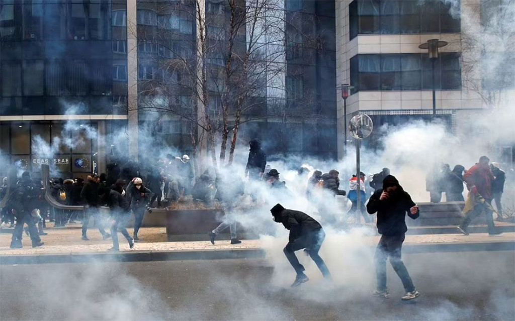 Eskalirao prosvjed u Bruxellesu protiv covid mjera