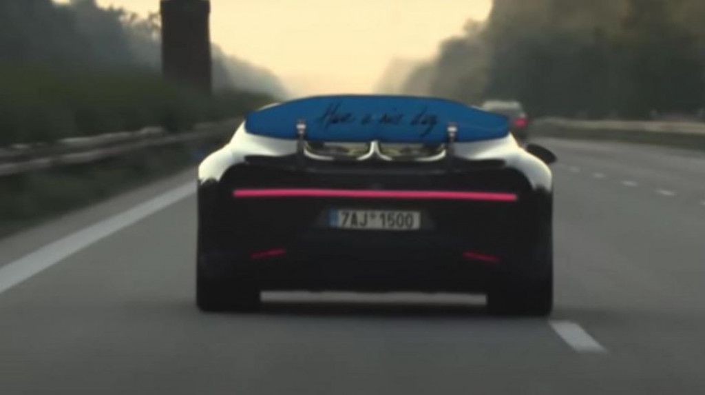 Njemačkom autocestom jurio 417 na sat i ostavio poruku
