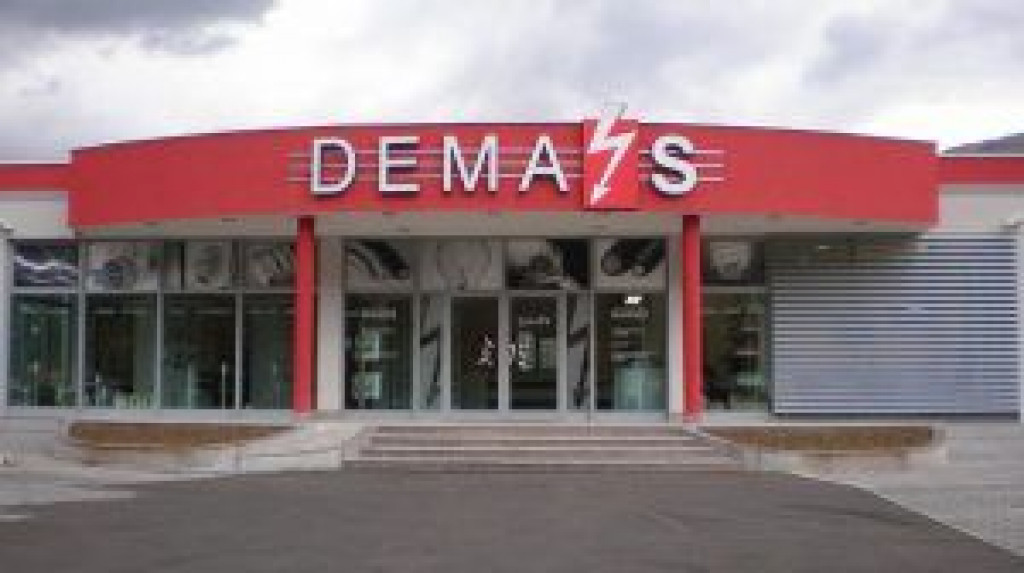 TRAŽI SE ELEKTROINŽINJER I ELEKTRIČAR