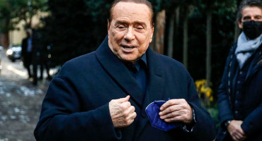 Berlusconi odustao od kandidature za predsjednika Italije