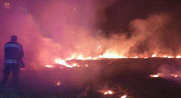 Požar u Rodoču, brza intervencija vatrogasaca