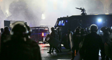 KAZAHSTAN Nastavljeni neredi, 10-ak prosvjednika ubijeno, ali i 8 policajaca