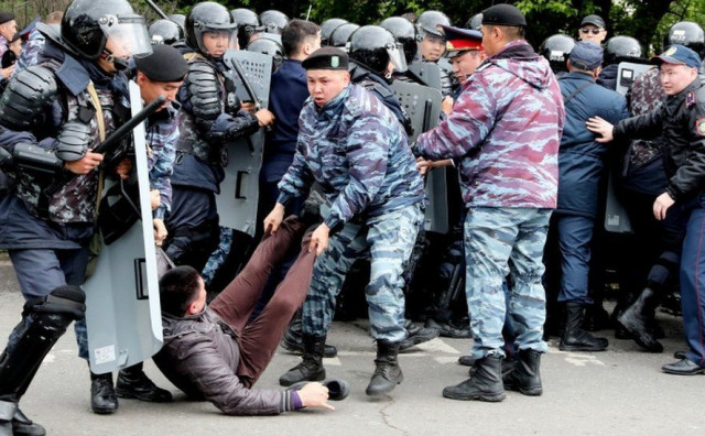 KAZAHSTAN U najvećim neredima nakon raspada Sovjetskog saveza uhićeno skoro 8 tisuća ljudi