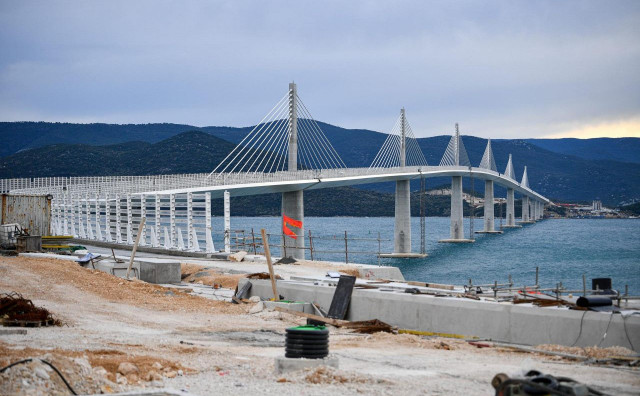 RAZLIKA U CIJENI Pelješki most će biti plaćen 40 milijuna eura skuplje u odnosu na ranije dogovorenu svotu