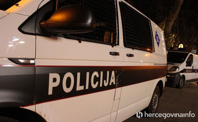 POLICIJA DOBILA DOJAVU Mostarac uhićen tijekom provale u pilanu, dvije osobe pobjegle