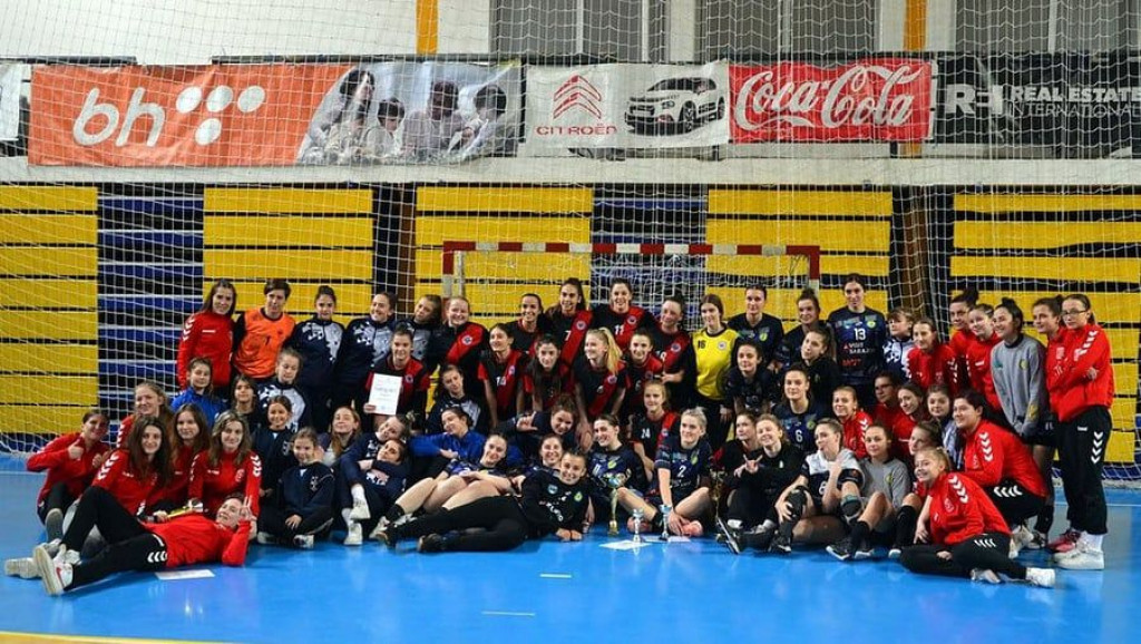 Rukometašice Zrinjskog osvojile turnir u svom gradu