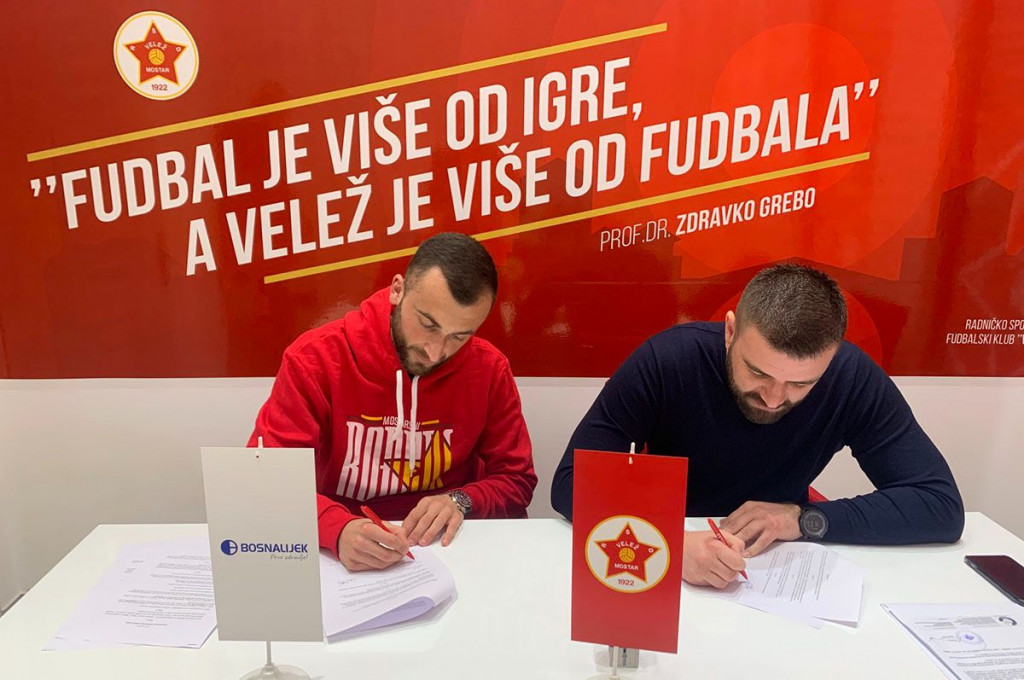 Nemanja Anđušić potpis ugovora za Velež