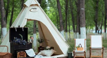 CAMPING FREE ZONE Migrant razapeo šator u kraljice Katarine