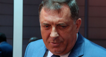 REZOLUCIJA EUROPSKOG PARLAMENTA Zatražene sankcije protiv Milorada Dodika