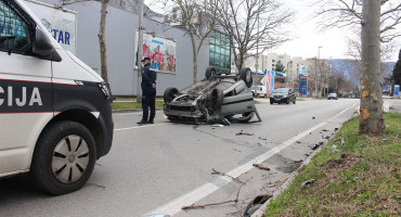 Nesreća Renault južni logor