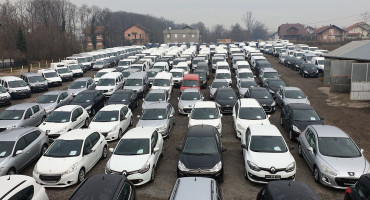 Salon polovnih automobila