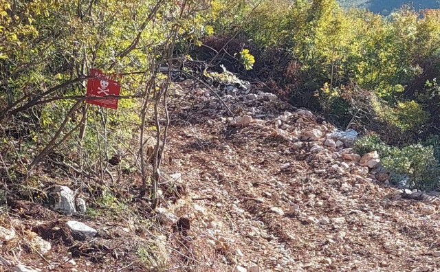 Kuti Livač, kamenolom, Vlada HNŽ