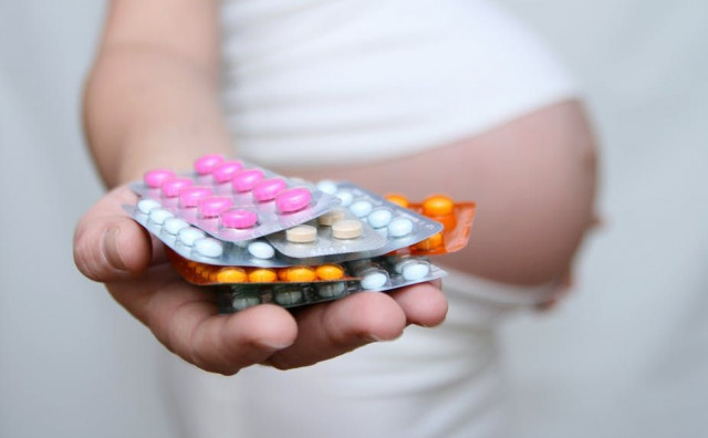 DEMOGRAFSKE MJERE U HNŽ-u Žena koja čuva trudnoću sve lijekove plaća sama