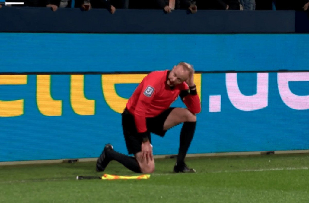 BUNDESLIGA Sudac pogođen u glavu, utakmica prekinuta