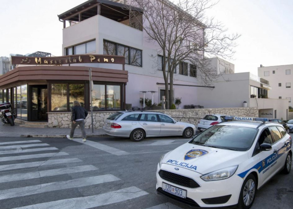 UŽAS U SPLITU Mladić teško ranjen tijekom igranja ruskog ruleta
