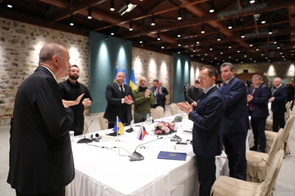 NAPREDAK U PREGOVORIMA Rusija obećala drastično smanjiti operacije, Ukrajina predložila neutralnost