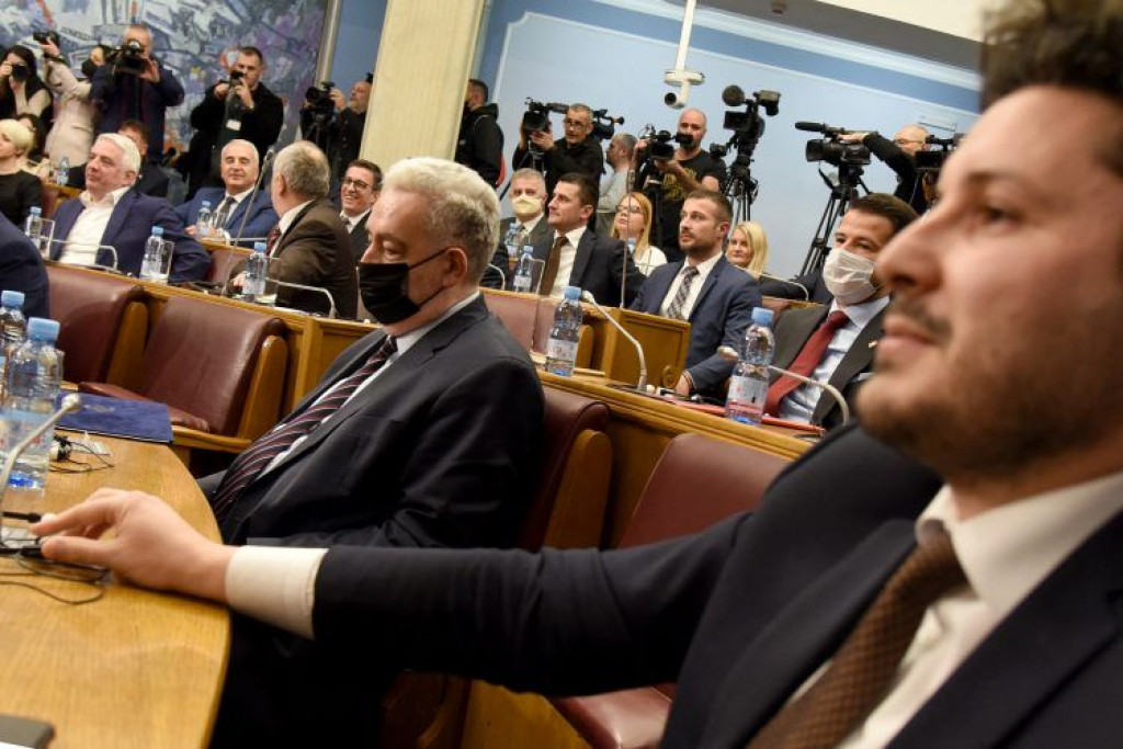 ZBOG SANKCIJA RUSIJI Incident na sjednici crnogorske vlade