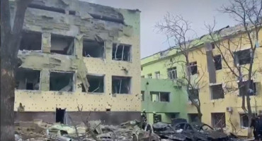 rat u ukrajini, bombardiranje, Mariupolj, dječja bolnica, rodilište