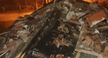 MOSTAR Izgorio krov obiteljske kuće