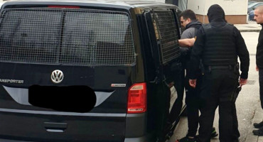 POVEZANI S TEŠKIM KRIMINALOM Iz BiH udaljena dva državljanina Srbije