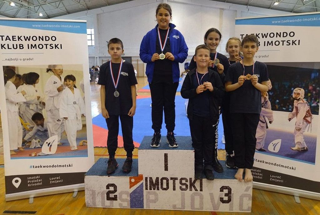 Novih šest medalja u vitrini mostarskog taekwondo kluba