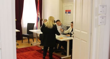 Izbori za predsjednika Srbije i srpski parlament u Mostaru 
