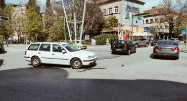 sudar, prometna nesreća