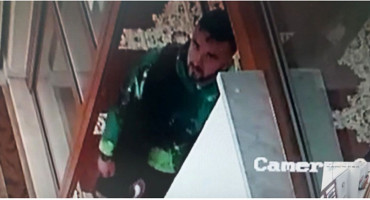 Traži se kradljivac novca iz džamije u Jablanici