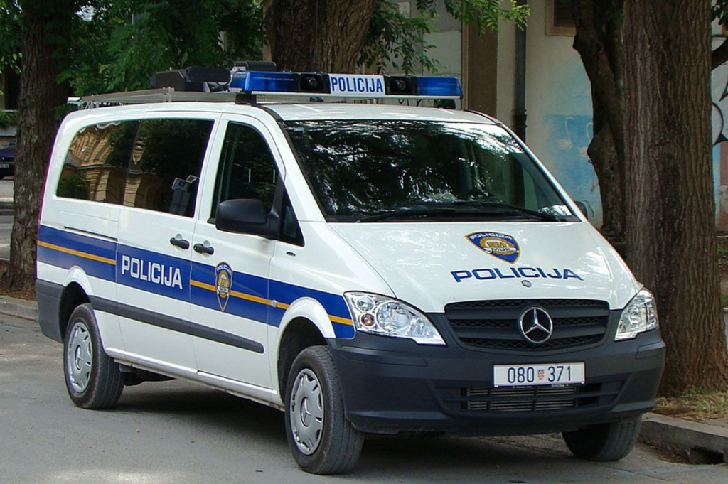 ISTRAŽNI ZATVOR Mladić iz Metkovića ucjenjivao policajca da prevozi migrante