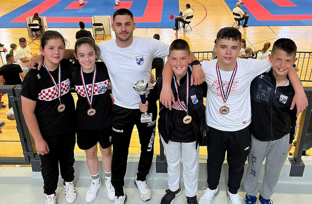Širokobriješki karatisti na kupu Hrvatske izborili nastup na balkanskom prvenstvu